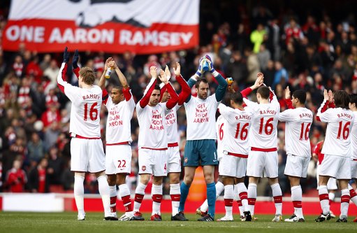 y默